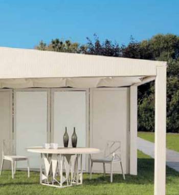 Обеденный стол