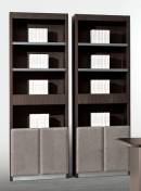 Шкаф книжный