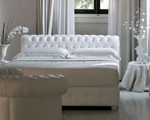  Danti Royal, Royal 180 letto
