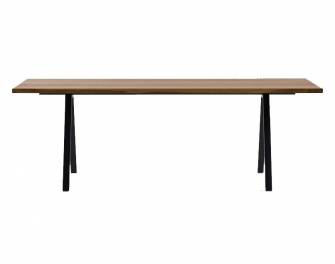 Обеденный стол