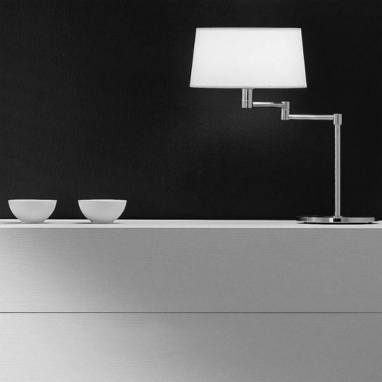 Светильник  настольный (Настольная лампа)