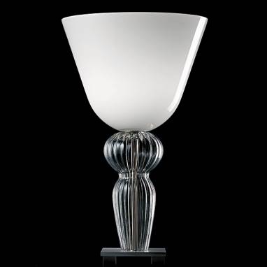 Светильник  настольный (Настольная лампа)