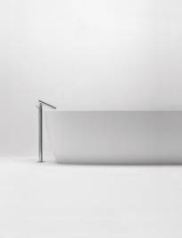 Смеситель для ванной Agape Square, Ag108