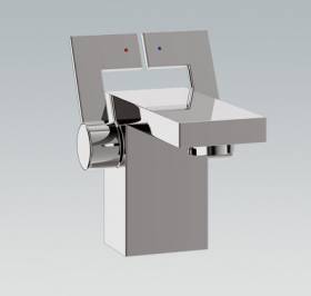 Смеситель для раковины Jado Cubic, F1447