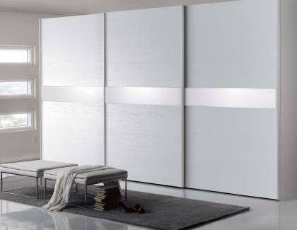 Шкаф гардеробный