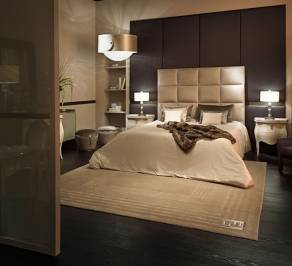  Fendi Casa Diamante, Dmnt King