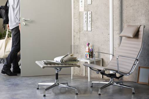 Кресло офисное Vitra Aluminium Group - Aluminium Chair EA 124