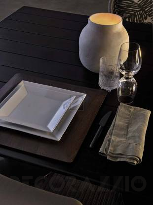 Обеденный стол Minotti Bellagio Outdoor - MBD6B