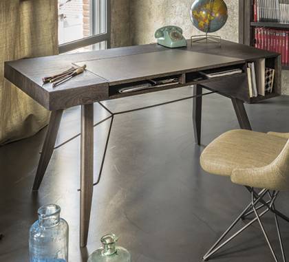 Письменный стол