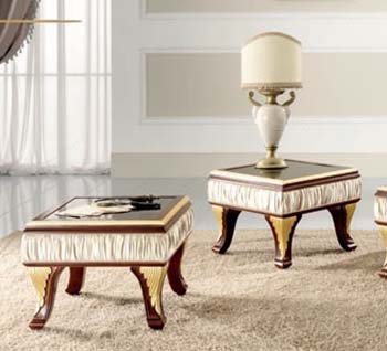 Приставной столик