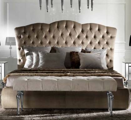 Кровать двуспальная