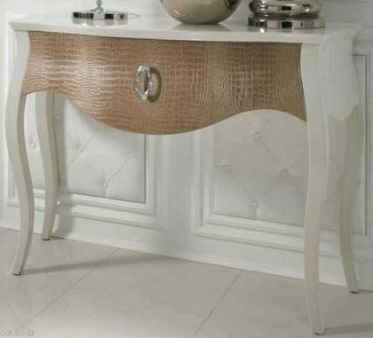 Консольный стол
