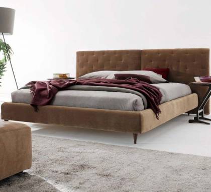 Кровать двуспальная