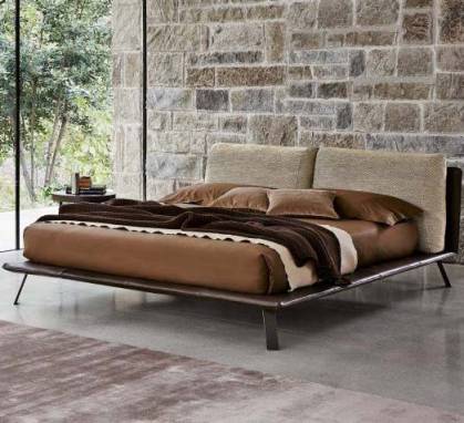 Кровать двуспальная