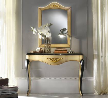 Консольный стол