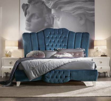 Кровать двуспальная