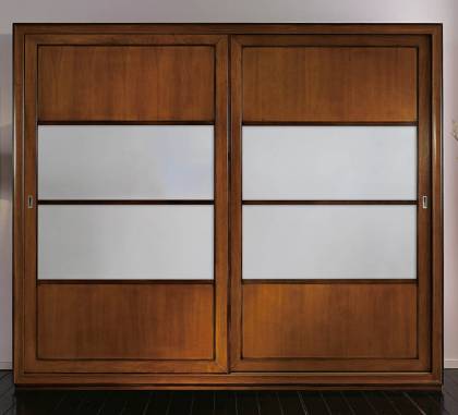 Шкаф гардеробный