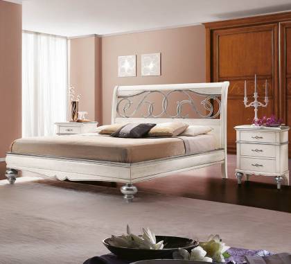 Кровать двуспальная