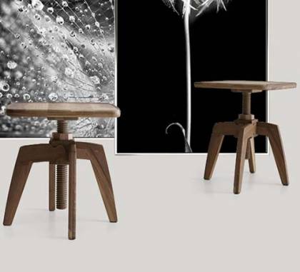 Приставной столик