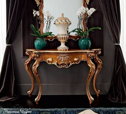 Консольный стол