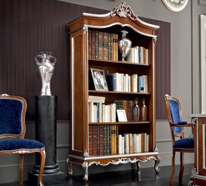 Шкаф книжный