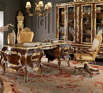 Письменный стол