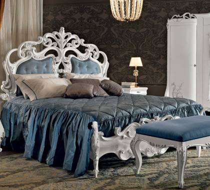 Кровать двуспальная