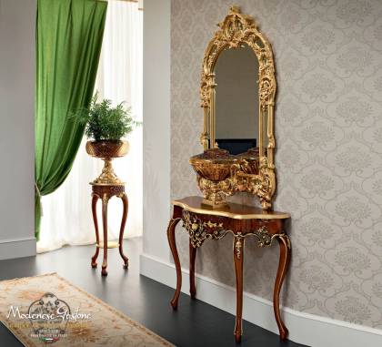 Консольный стол