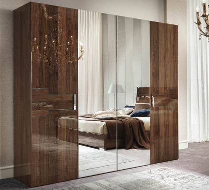 Шкаф гардеробный