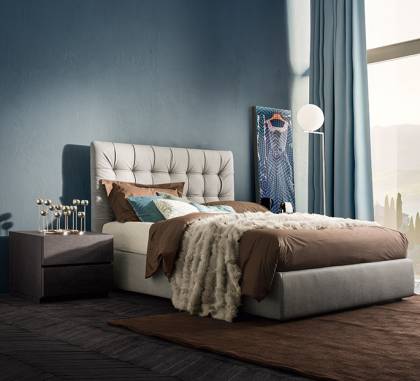 Кровать двуспальная