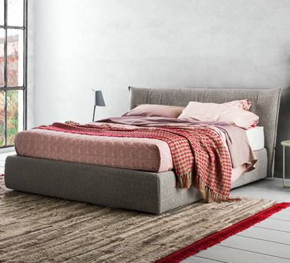 Кровать двуспальная