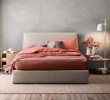 Кровать двуспальная