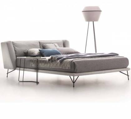 Кровать двуспальная