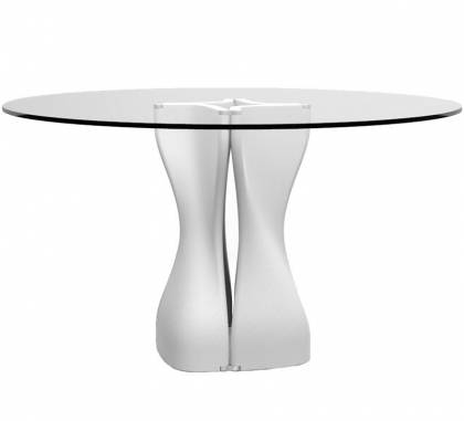 Обеденный стол