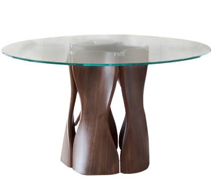 Обеденный стол