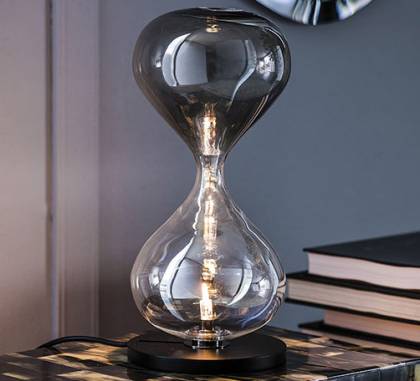 Светильник  настольный (Настольная лампа)