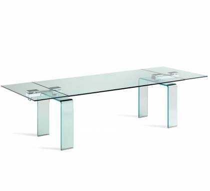 Обеденный стол