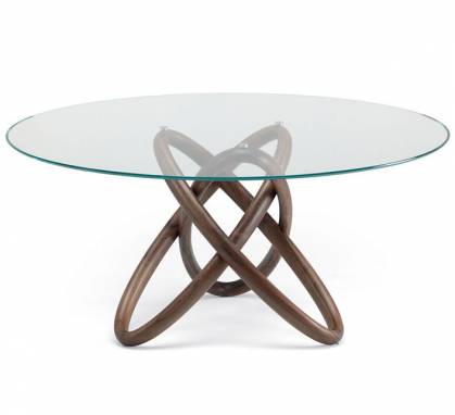 Обеденный стол