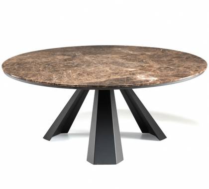 Обеденный стол