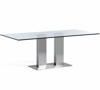 Обеденный стол