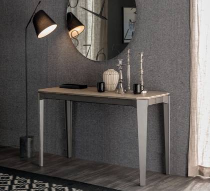 Консольный стол