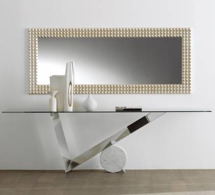 Консольный стол