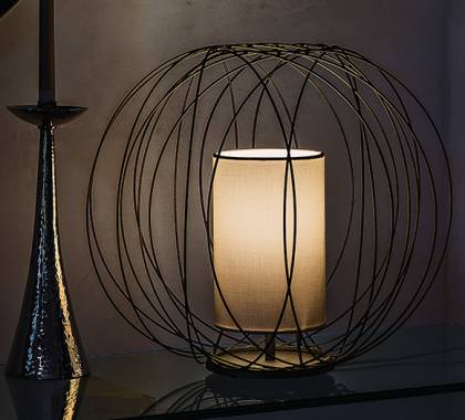 Светильник  настольный (Настольная лампа)