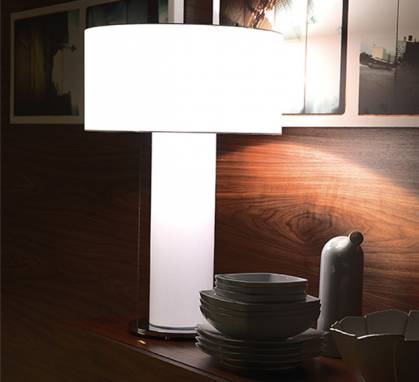 Светильник  настольный (Настольная лампа)