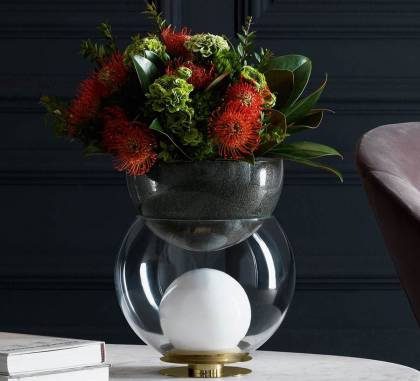 Светильник  настольный (Настольная лампа)