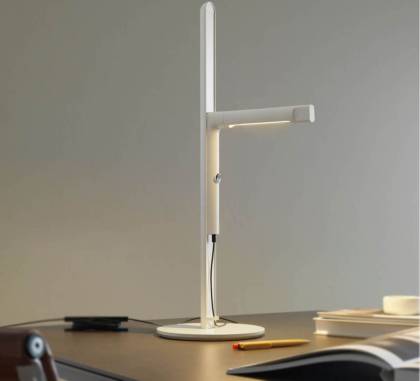 Светильник  настольный (Настольная лампа)