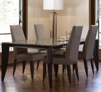 Обеденный стол