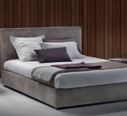 Кровать двуспальная