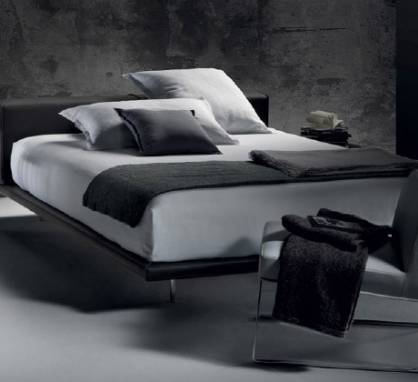 Кровать двуспальная