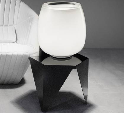 Светильник  настольный (Настольная лампа)